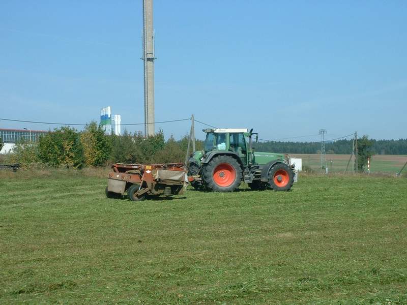 bilder/13_9_2002_2/fendt_514_9.jpg