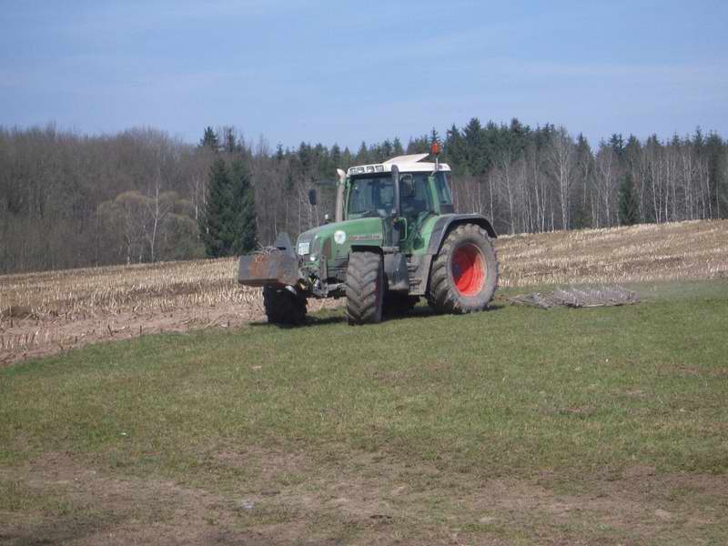 bilder/14_4_2005_1/fendt_716_3.jpg