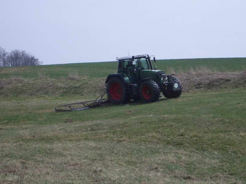 bilder/14_4_2005_1/fendt_818_4.jpg