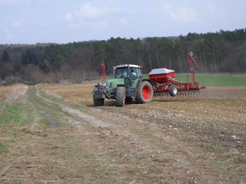 bilder/14_4_2005_2/fendt_716_11.jpg