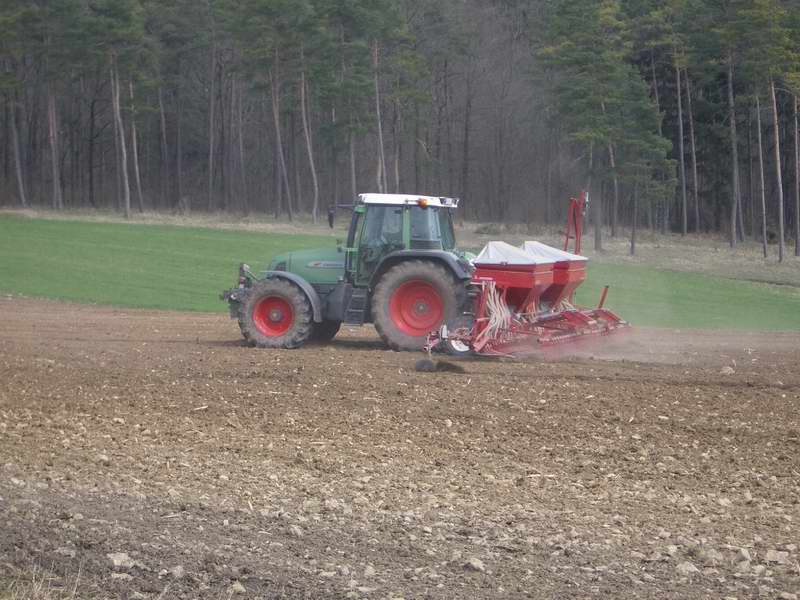 bilder/14_4_2005_2/fendt_716_6.jpg