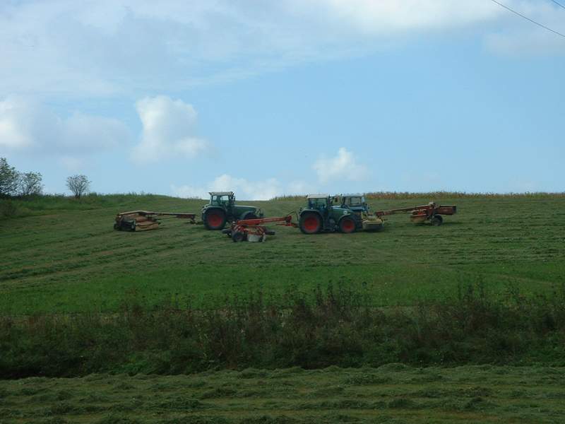 fendt_716_+_fendt_514_+_zt_303_2.jpg