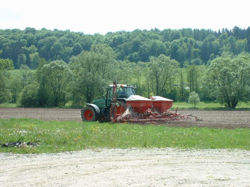 bilder/16_5_2003/fendt_716_5.jpg