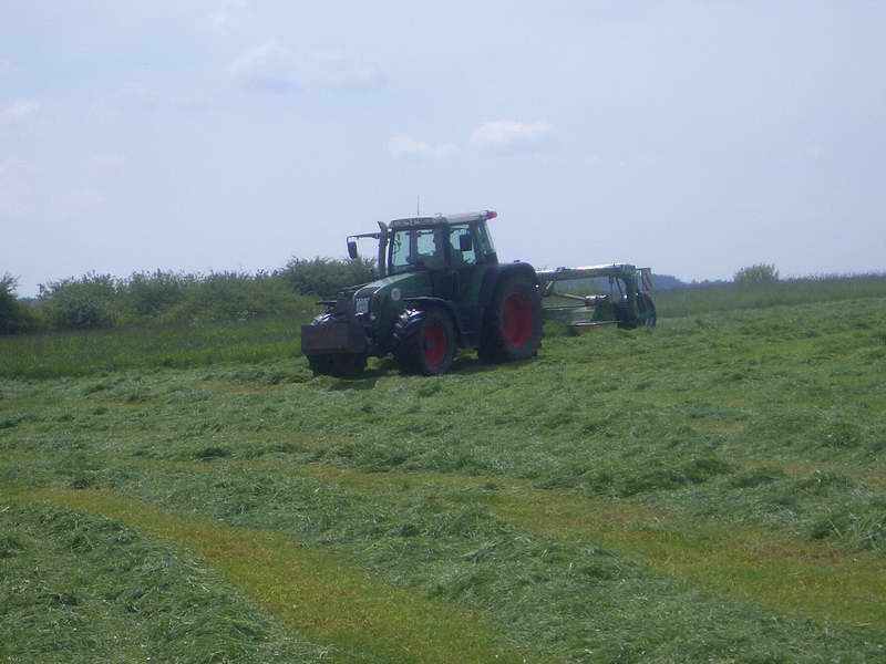 fendt_716_17.jpg