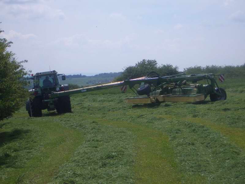 bilder/16_5_2005/fendt_716_20.jpg