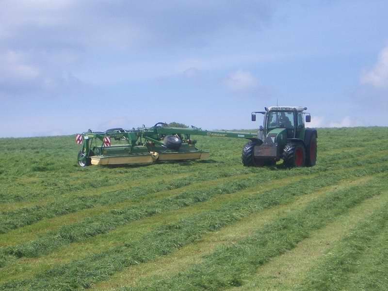 fendt_716_25.jpg