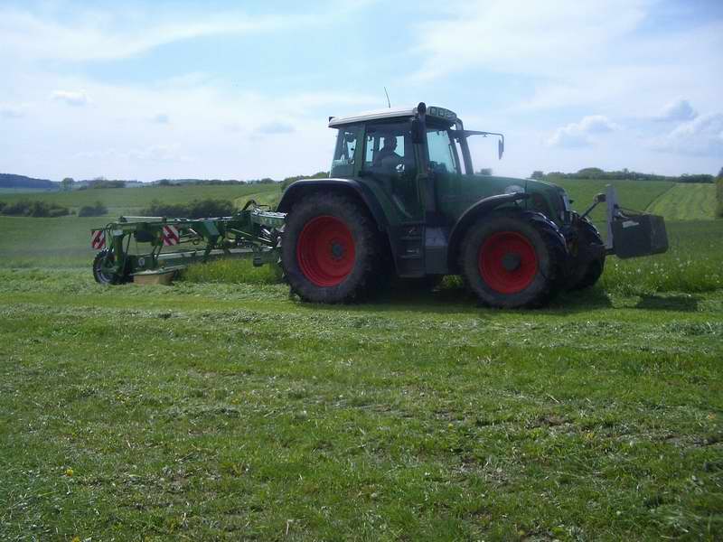 fendt_716_28.jpg