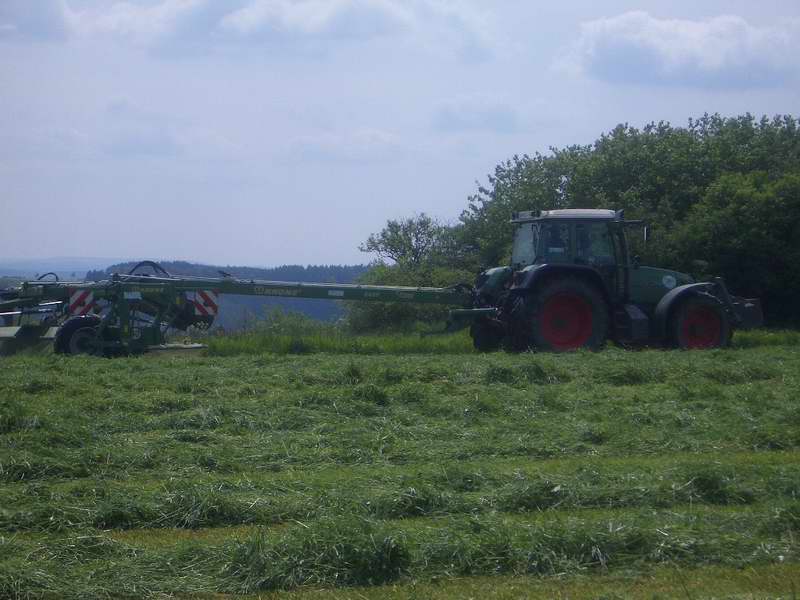 fendt_716_6.jpg