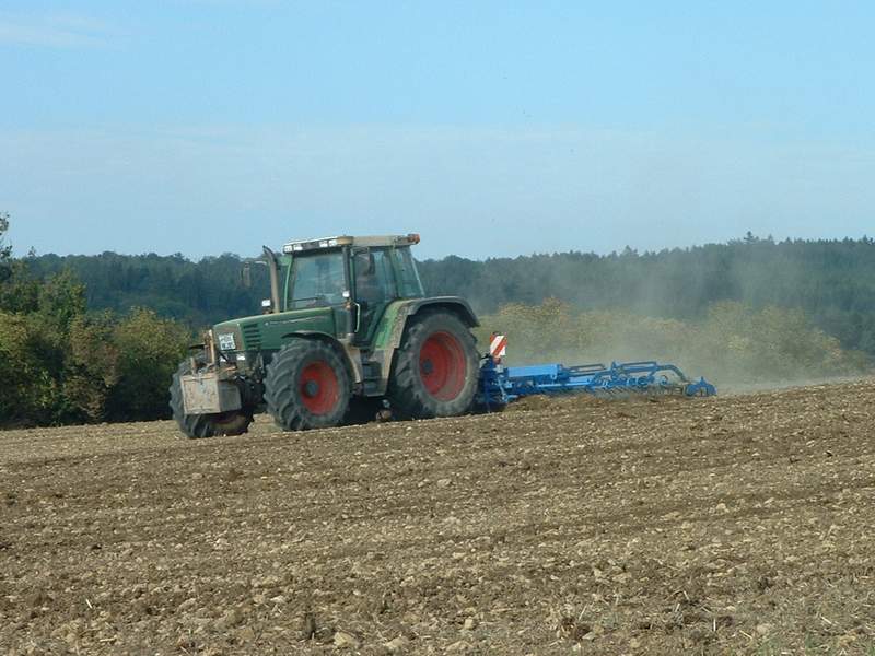 bilder/16_9_2003/fendt_12.jpg