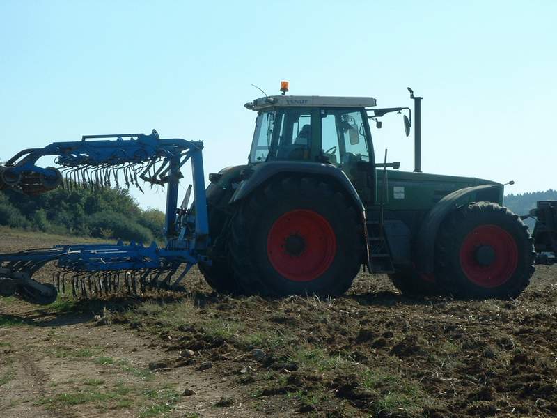 bilder/16_9_2003/fendt_34.jpg