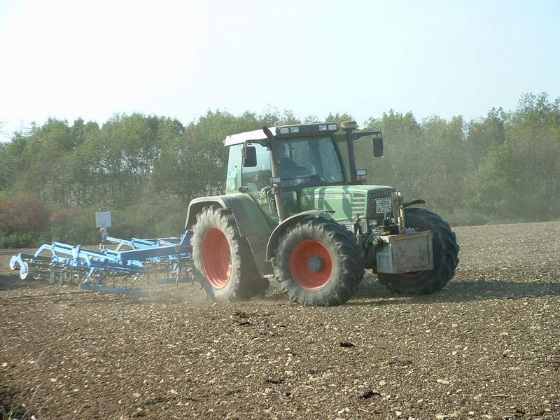 bilder/16_9_2003/fendt_4.jpg