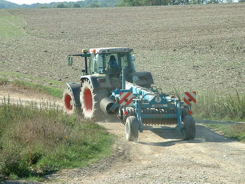 bilder/16_9_2003/fendt_42.jpg