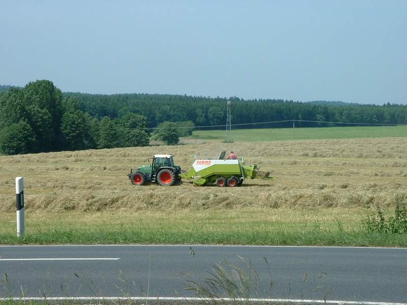 fendt_716.jpg
