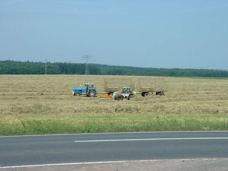 bilder/18_6_2002/zt_303_+_claas_ranger_5.jpg