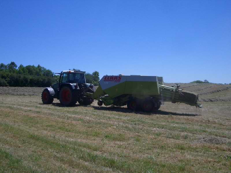 fendt_716.jpg