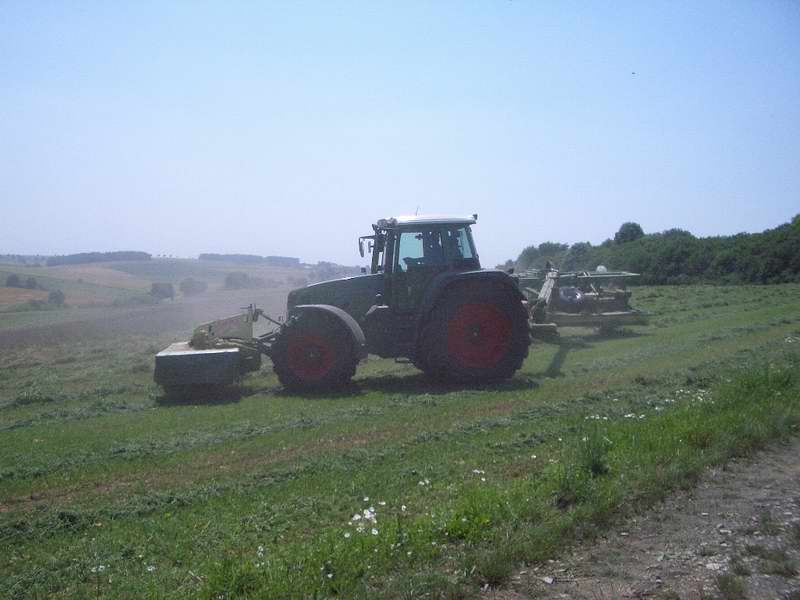 fendt_818_2.jpg
