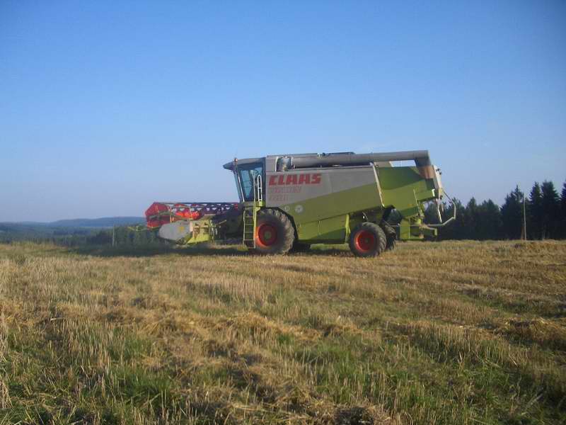 bilder/18_8_2005/lexion_9.jpg