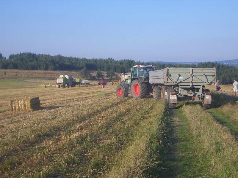 lexion_mega_2x_fendt.jpg