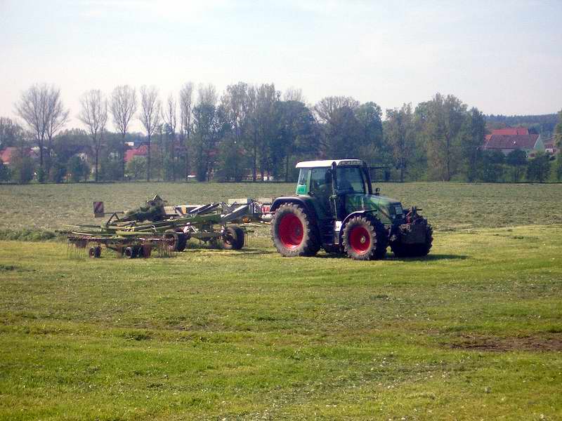 fendt_716_8.jpg