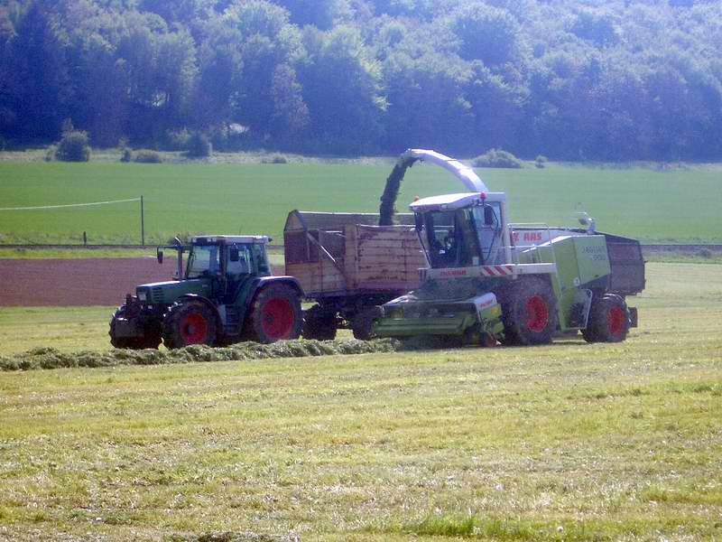 bilder/14_4_2005_1/fendt_818_8.jpg