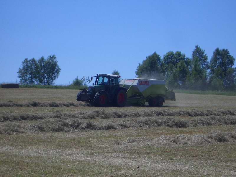 fendt_716.jpg