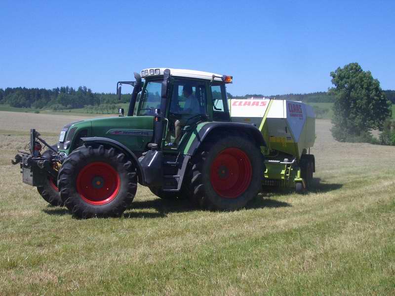 bilder/19_6_2005/fendt_716_7.jpg