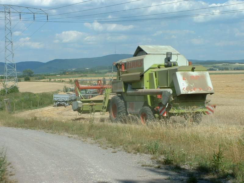 bilder/29_3_2005/fendt_824_11.jpg