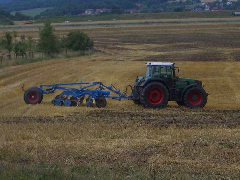 bilder/19_7_2005/fendt_930_10.jpg