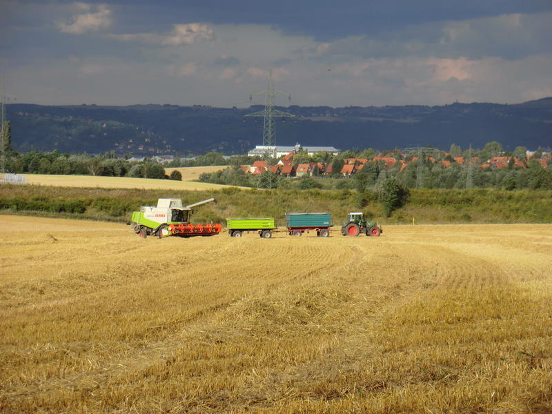 bilder/29_3_2005/fendt_824_3.jpg