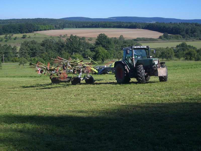 bilder/19_9_2005/2x_fendt_5.jpg
