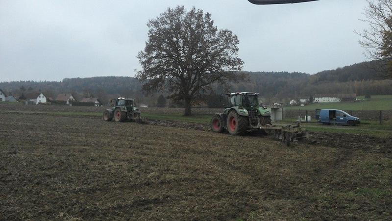 bilder/3_9_2003/jaguar_fendt_4.jpg
