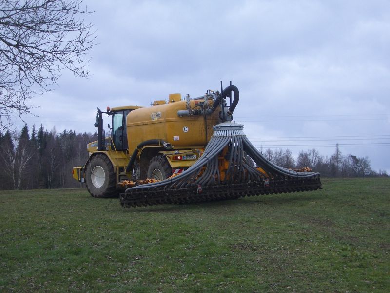 bilder/16_10_2004/jaguar_fendt_31.jpg