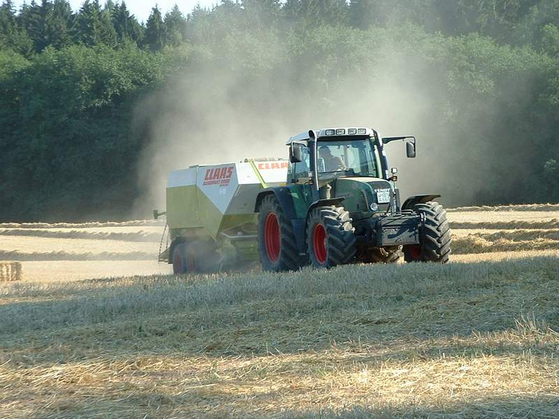 fendt_716_4.jpg