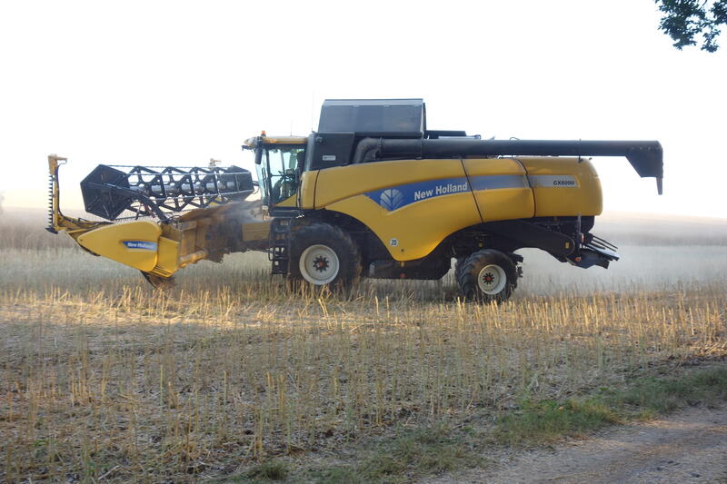 bilder/18_8_2005/lexion_fendt_5.jpg