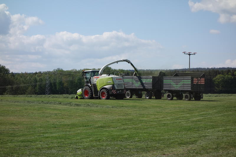 bilder/Fabian/25_7_2006/Claas Mega 218 03.jpg