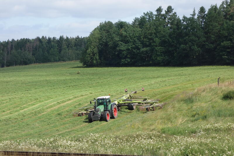 bilder/14_4_2005_2/fendt_824_3.jpg