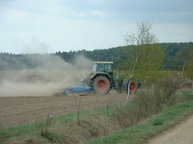 bilder/22_4_2003/fendt_824_3.jpg