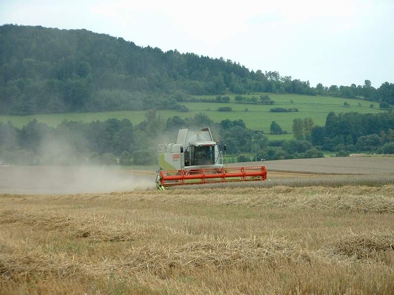 bilder/22_8_2002/lexion.jpg
