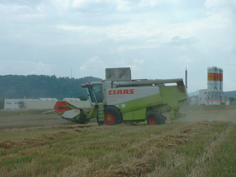 bilder/22_8_2002/lexion_18.jpg