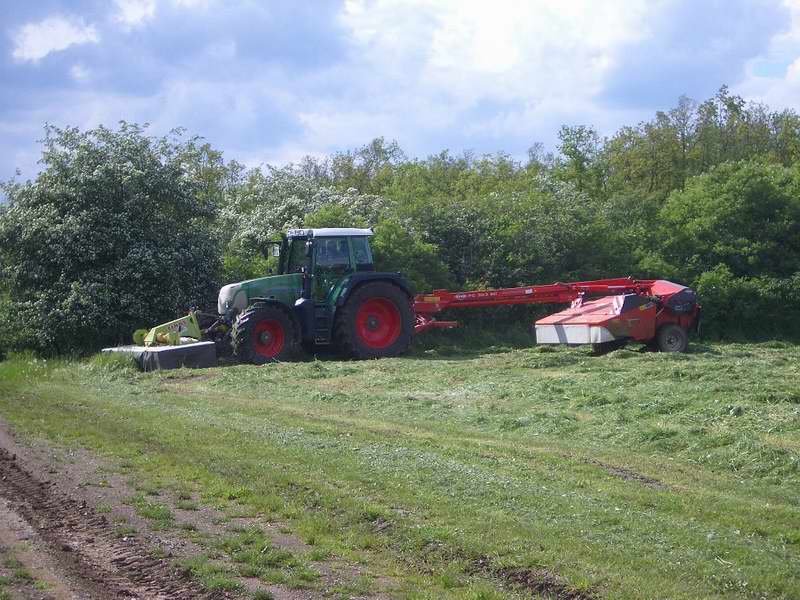 fendt_818_15.jpg