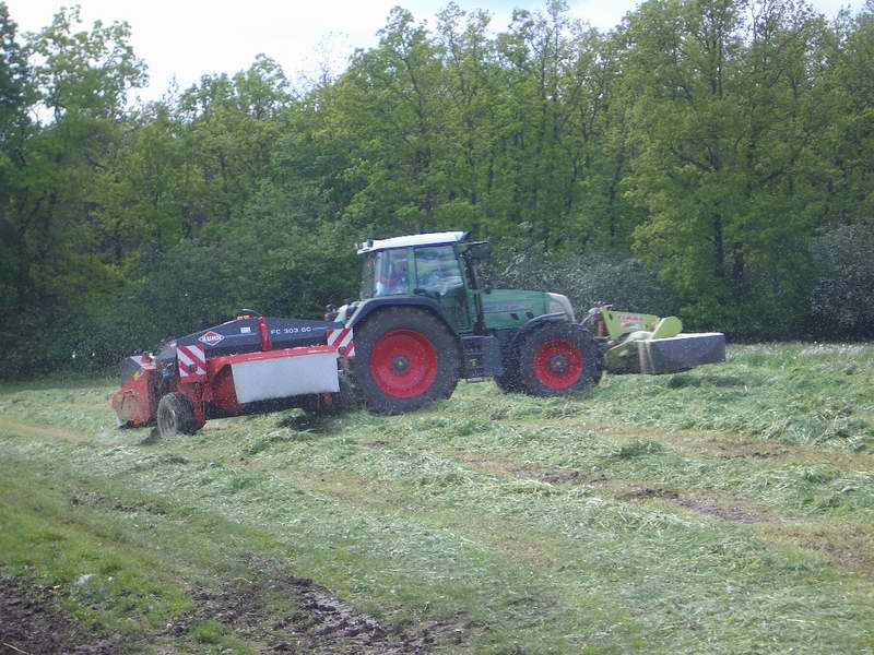 fendt_818_18.jpg