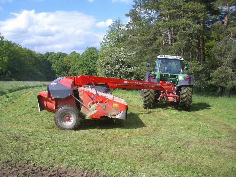 bilder/24_5_2005/fendt_818_2.jpg