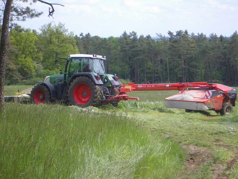 bilder/24_5_2005/fendt_818_24.jpg
