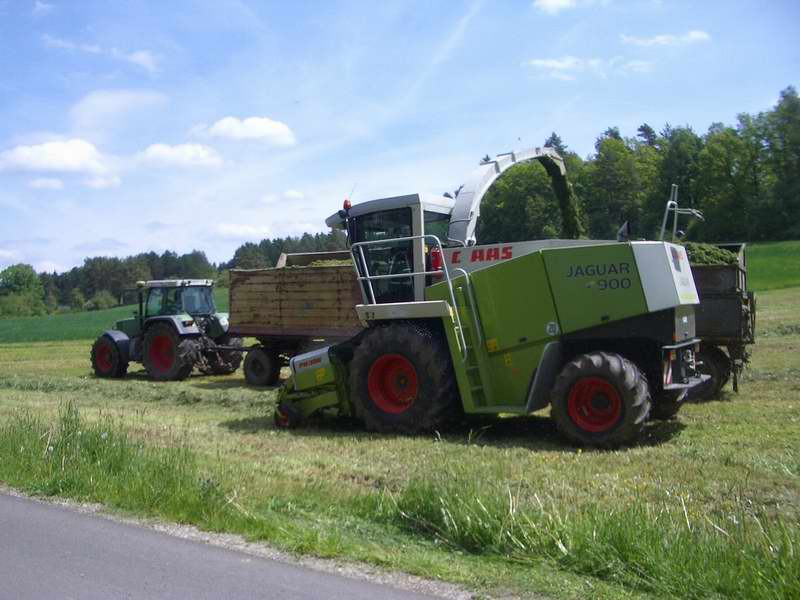 bilder/25_5_2005/jaguar_fendt_514_3.jpg