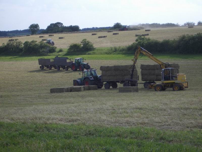 bilder/25_6_2004/4x_fendt_weimar.jpg