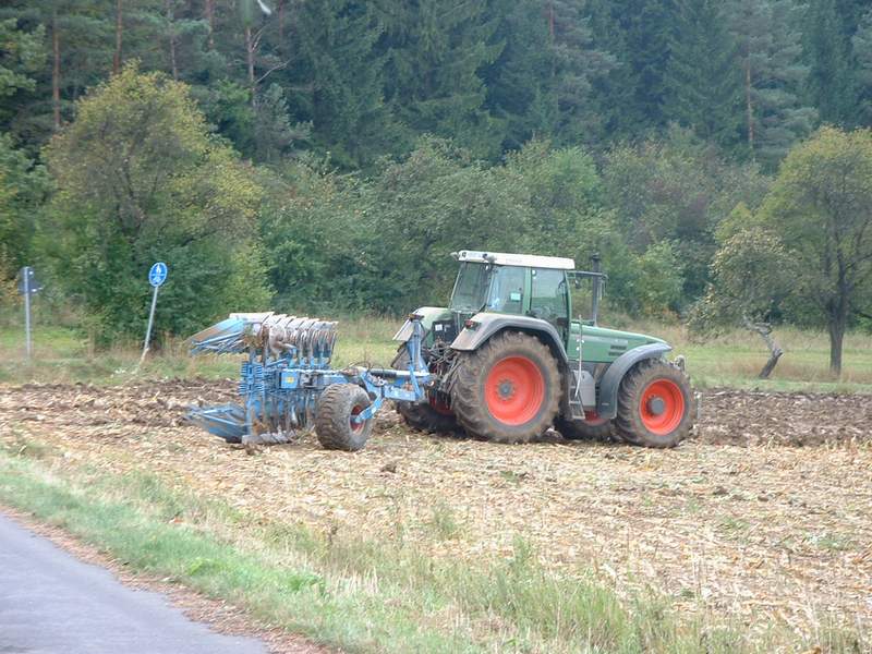 bilder/25_9_2002_2/fendt_824_14.jpg