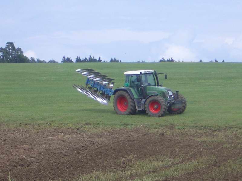 fendt_716_16.jpg