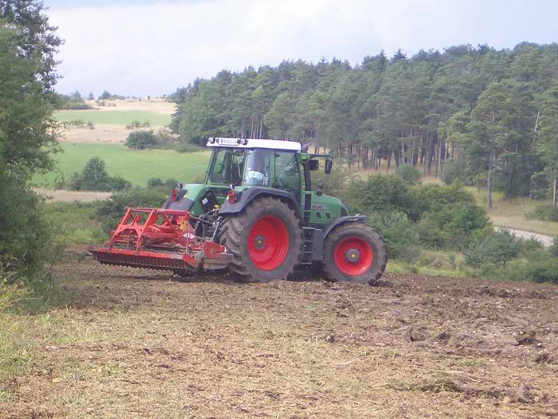 bilder/26_7_2005/fendt_818_5.jpg