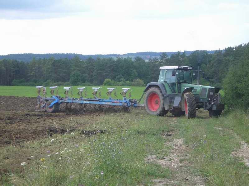 bilder/14_7_2003_2/jaguar_+_w50_+_fendt_514_5.jpg