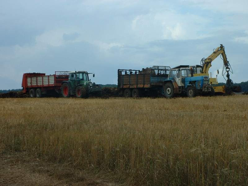 bilder/28_7_2003/weimar_+_fendt_zt_303.jpg